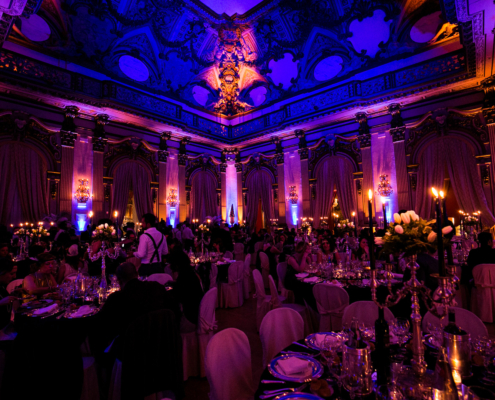 cena di gala party festa aziendale illuminazione scenografica light design